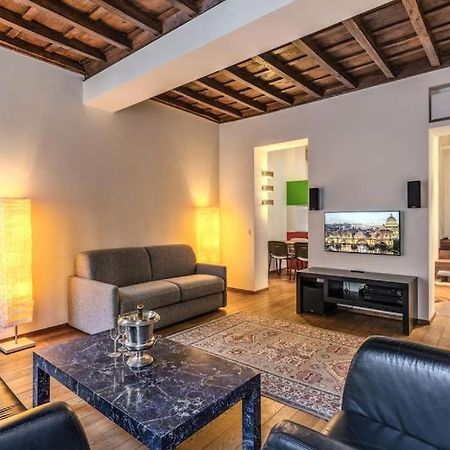 Apartamento Domus Mondrian Luxury House Roma Exterior foto