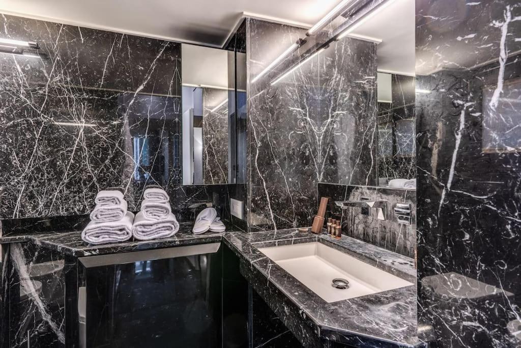 Apartamento Domus Mondrian Luxury House Roma Exterior foto